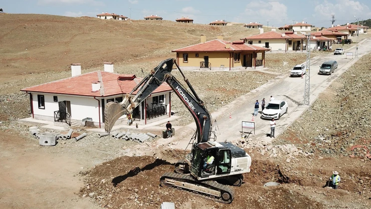 Kahramanmaraş'ın 7 ilçesine 240 milyonluk dev altyapı yatırımı