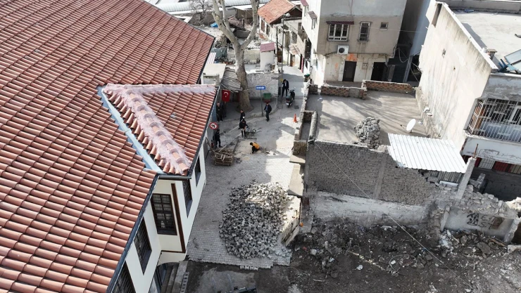 Kahramanmaraş'ın tarihi mirası Arslanbey Konağı, yeniden hayat buluyor