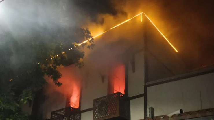 Kahramanmaraş Kapalı Çarşısı'nda korkutan yangın