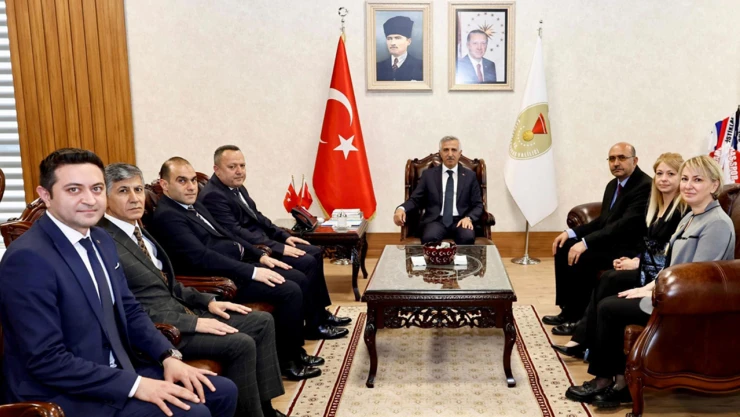 Kahramanmaraş SGK heyetinden, Vali Ünlüer'e ziyaret