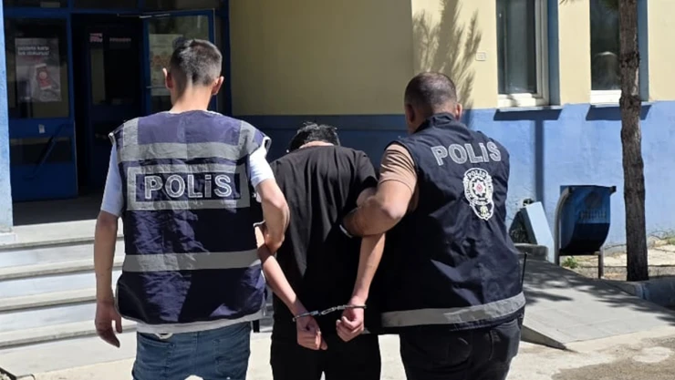 Kahramanmaraş'ta 12 yıl kesinleşmiş hapis cezası bulunan şahıs yakalandı