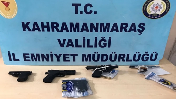 Kahramanmaraş'ta 15 şüpheli şahıstan 24 adet silah ele geçirildi