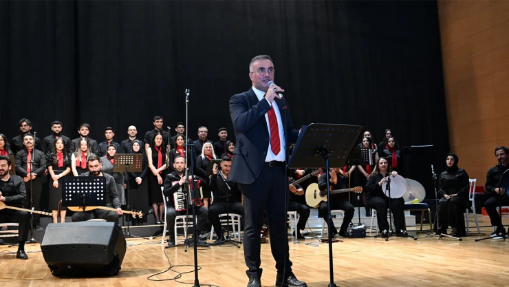 Kahramanmaraş'ta 5'inci Geleneksel Türk Halk Müziği Konseri düzenlendi