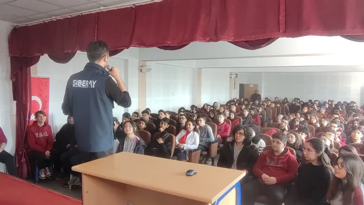 Kahramanmaraş'ta 85 okulda siber farkındalık seferberliği