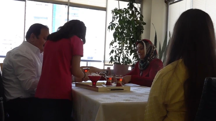 Kahramanmaraş'ta asrın felaketinden bu yana 319 çocuk, koruyucu ailesine kavuştu