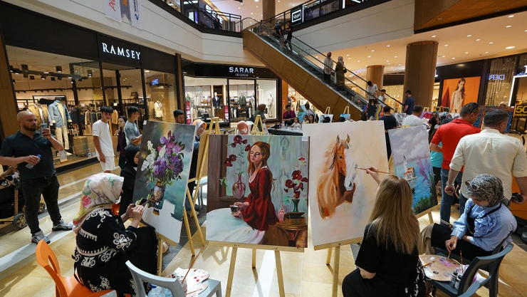 Kahramanmaraş'ta atıklar sanata dönüştürüldü