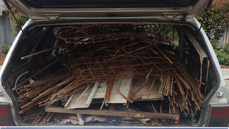 Kahramanmaraş'ta bağ evinden demir çalan hırsızlar yakalandı