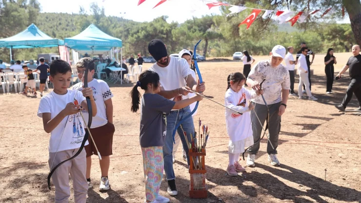 Kahramanmaraş'ta bahar ve yöresel oyunlar kültür şenliği düzenlendi