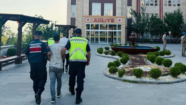 Kahramanmaraş'ta çeşitli suçlardan aranan 9 kişi tutuklandı