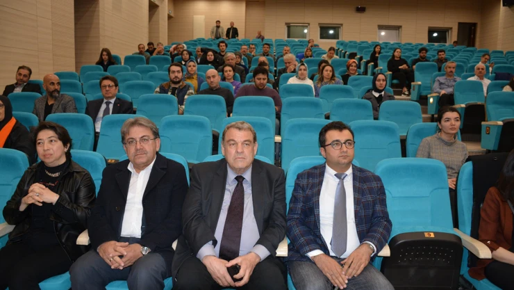 Kahramanmaraş'ta deprem şehitleri, düzenlenen programla anıldı