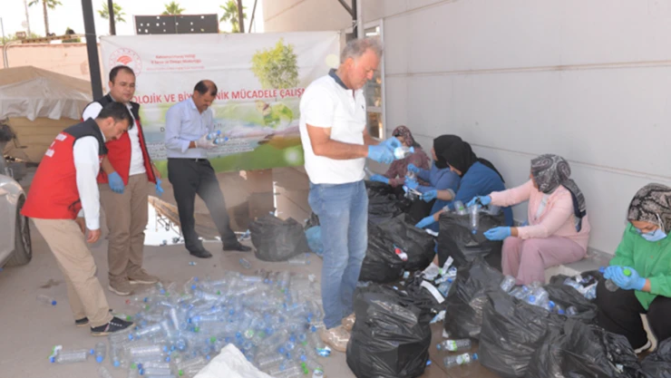 Kahramanmaraş'ta geri dönüşümle zararlılara karşı çevreci mücadele