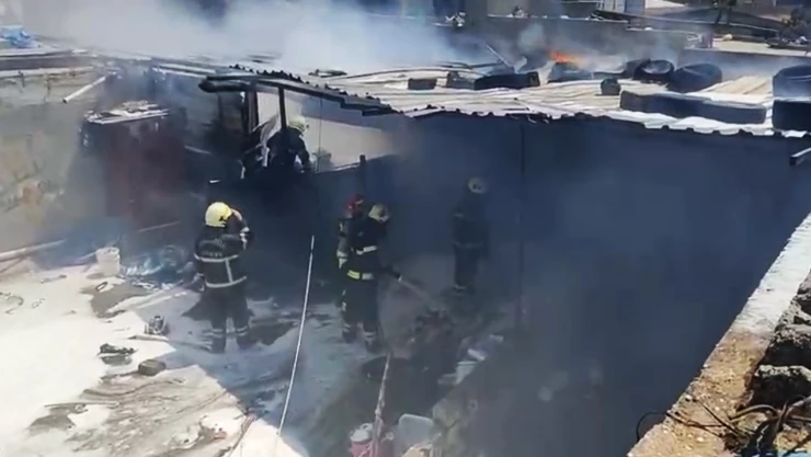 Kahramanmaraş'ta iş yeri yangını! 1 kişi dumandan etkilendi