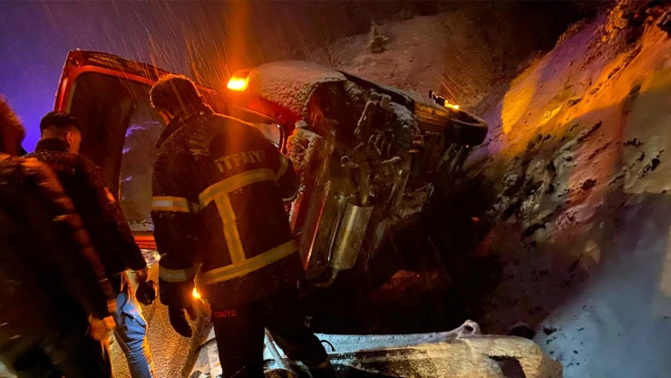 Kahramanmaraş'ta kar yağışı kazayı beraberinde getirdi! 2 yaralı