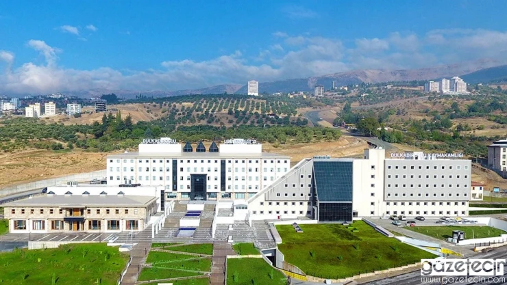 Kahramanmaraş'ta mahallenin ortak alanı sosyal tesise dönüşüyor!