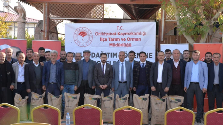 Kahramanmaraş'ta nohut tohumu dağıtımı yapıldı