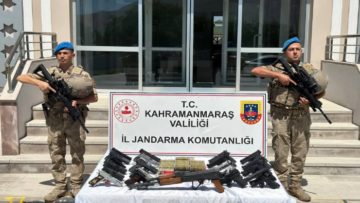 Kahramanmaraş'ta silah ve mühimmat deposu çökertildi