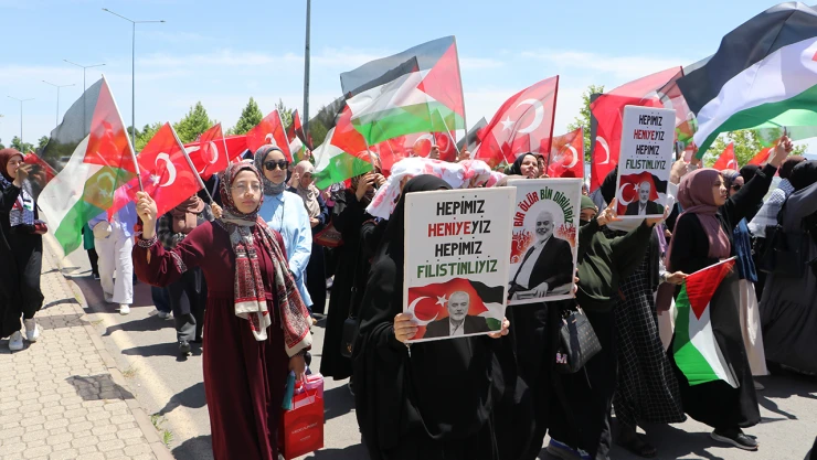 Kahramanmaraş'ta üniversite öğrencileri Filistin için yürüdü