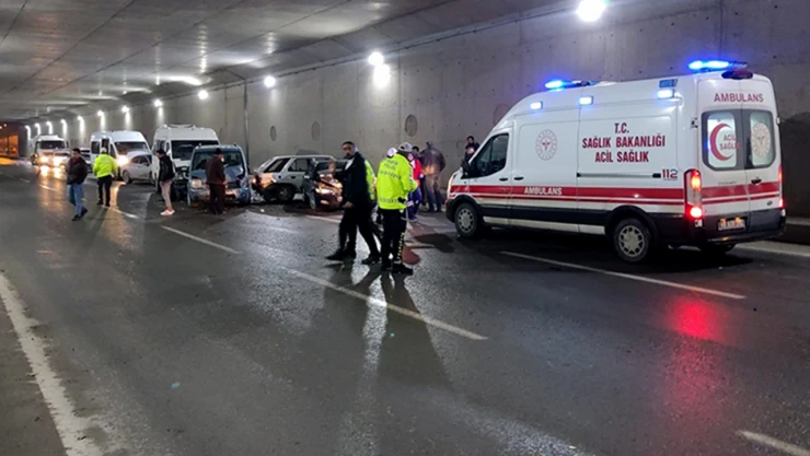 Kahramanmaraş'ta zincirleme trafik kazası