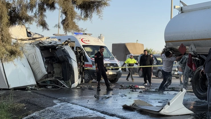 Kahramanmaraş'taki feci kazada kamyon sürücüsü öldü