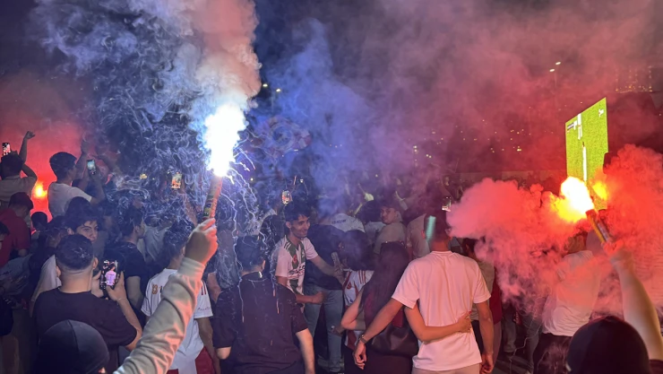 Kahramanmaraş taraftarlarının sokaklarda kutlama heyecanı