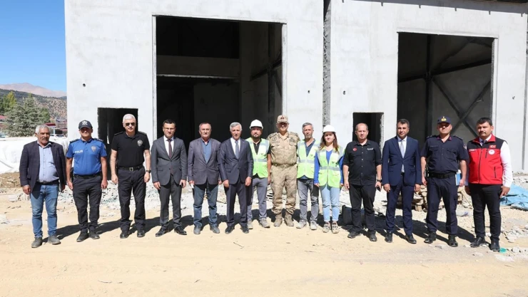 Kahramanmaraş Valisi Ünlüer, projeleri bizzat denetledi