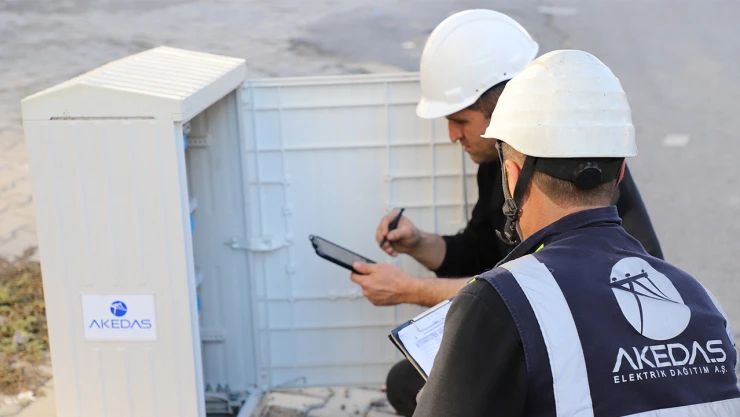 Kahramanmaraş ve Adıyaman'da aşırı sıcaklar elektrik tüketimini rekor düzeye taşıdı