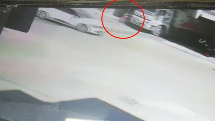 Kamyonun çarptığı motosikletteki 1 kişi öldü, 1 kişi yaralandı