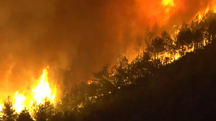 Karabük'te yangın nedeniyle 6 köy boşaltıldı
