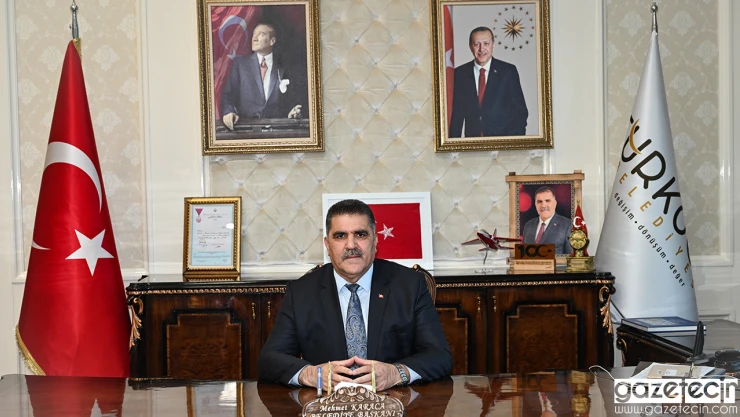 Karaca, 'Korkma! Diye başlayan ilk mısra milletimizin yüreğine umut vermişti'