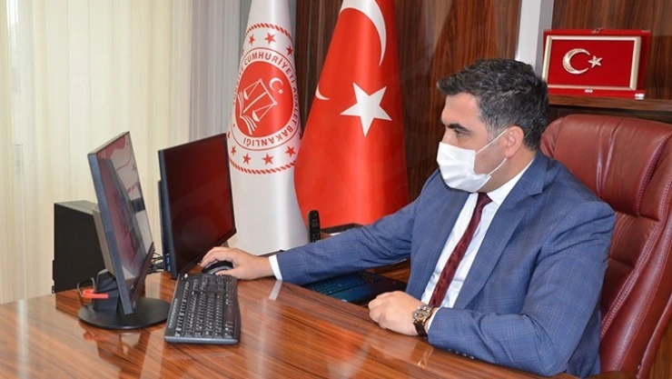 Kaymakam Demir ile Başsavcı Ormancı, 'Yılın Fotoğrafları' oylamasına katıldı