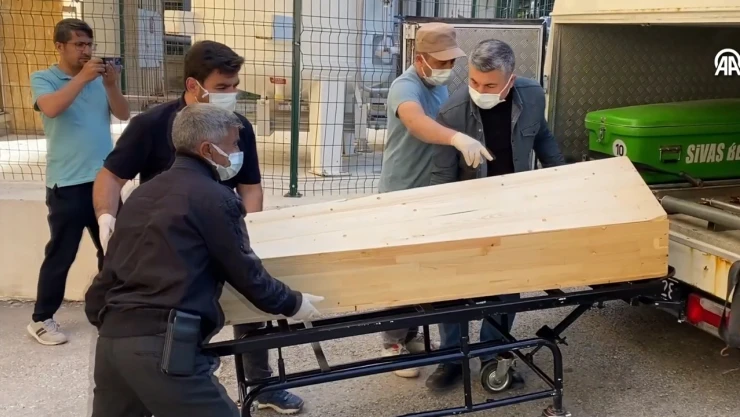 Kenenin ısırdığı 28 yaşındaki kişi hayatını kaybetti