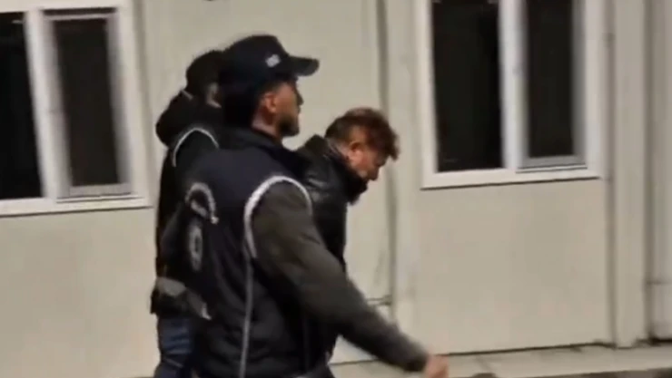 Kırmızı bültenle aranan suç örgütü elebaşı İstanbul'da yakalandı