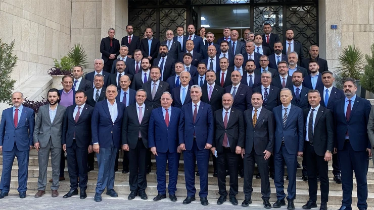 Kıvanç ve Yıldırım, Bakan Bolat'ın Şam'daki programına katıldı