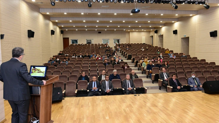 KSÜ 'de egemenliğin 102. yılında Milli Egemenlik Konferansı