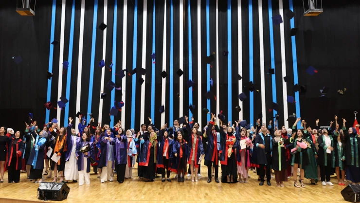 KSÜ'de mezuniyet coşkusu