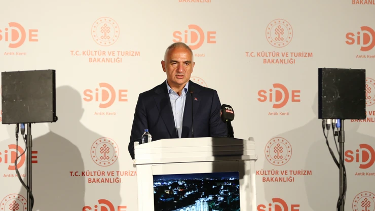 Kültür ve Turizm Bakanı Ersoy, ziyaretçi sayılarını açıkladı