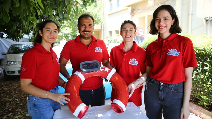 Lise öğrencileri boğulma vakalarına karşı tasarladı! Can kurtaracak