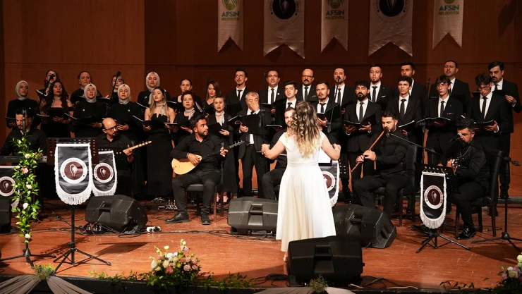 Mahzuni Şerif, Kahramanmaraş'ta türkülerle anıldı