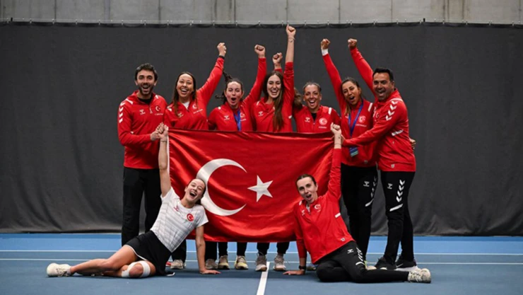 Milli Kadın Tenis Takımından büyük başarı