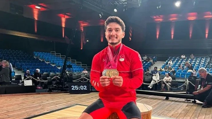 Muhammed Furkan Özbek'ten Norveç'te tarihi zafer!