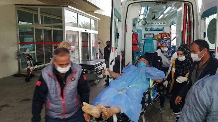 Nar suyu kaynatılan kazana düşen kişi yaralandı