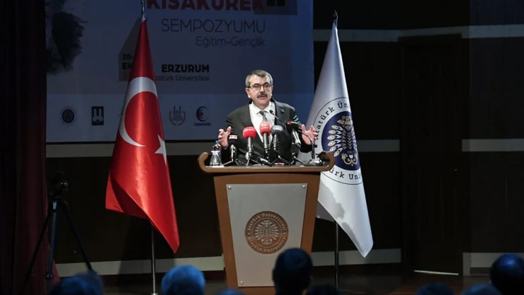 Necip Fazıl Kısakürek Sempozyumu yapıldı