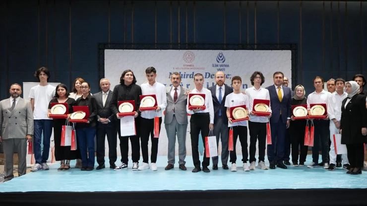 Nehirden Denize Özgür Filistin yarışmasında ödüller sahiplerini buldu