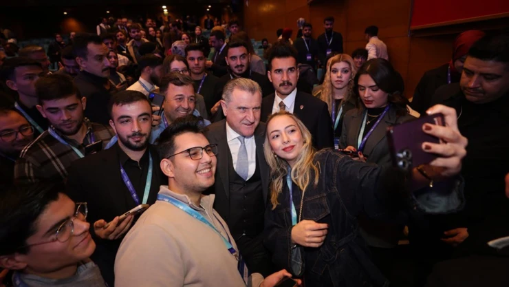 Öğrencilerin dikkatine! Bu fırsat kaçmaz son başvuru 15 Nisan