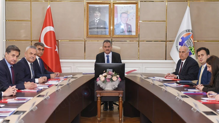 Okullarda maskesiz dönem başladı