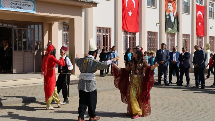Önsen Yeşilyurt'ta eğitime ve değerlere iki yeni mekân