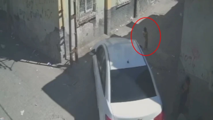 Otomobilin çarptığı 2 yaşındaki çocuk öldü