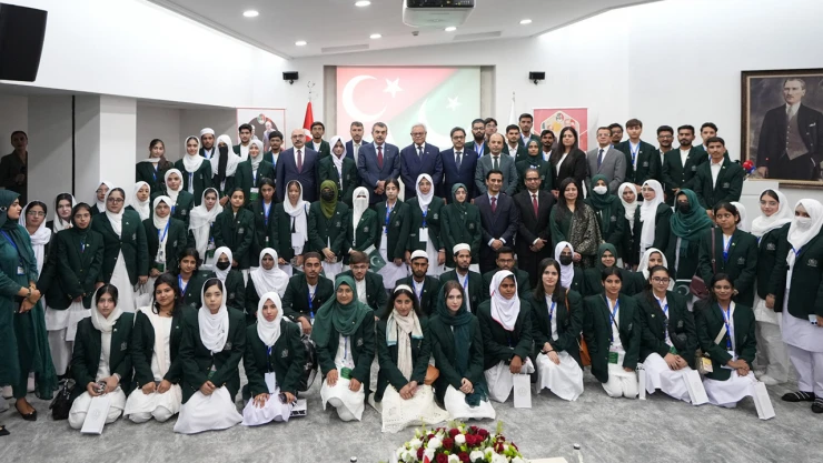 Pakistanlı öğrenciler Türkiye'de