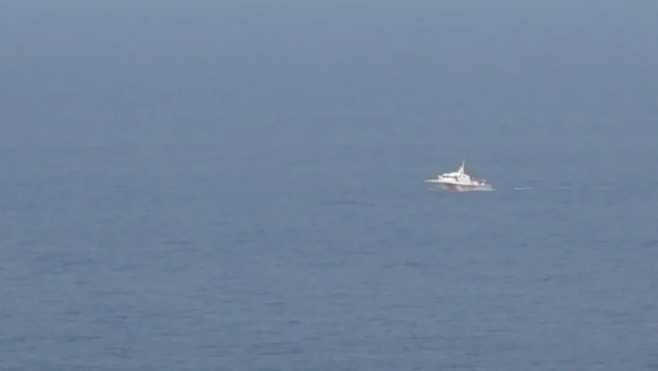 Parçalanmış halde bulunan teknedeki iş insanı aranıyor