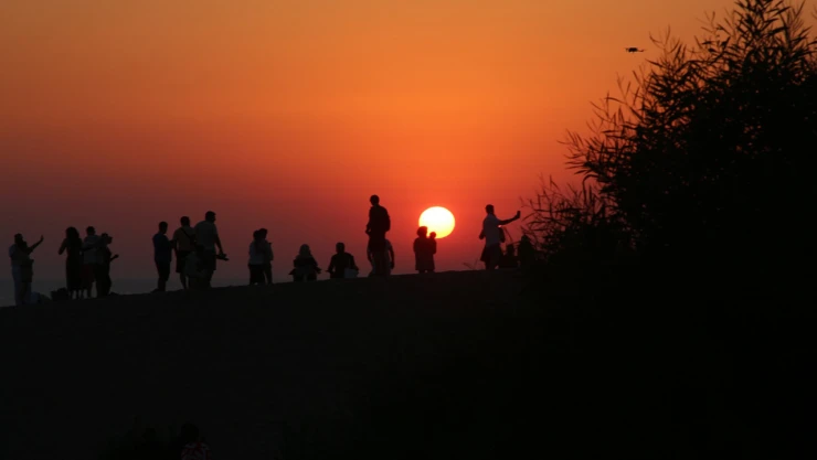 Patara kum tepelerinde ziyaretçi yoğunluğu yaşanıyor